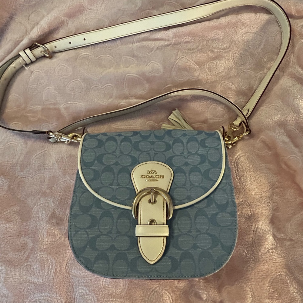 Coach Kleo shoulder bag in signature chambray